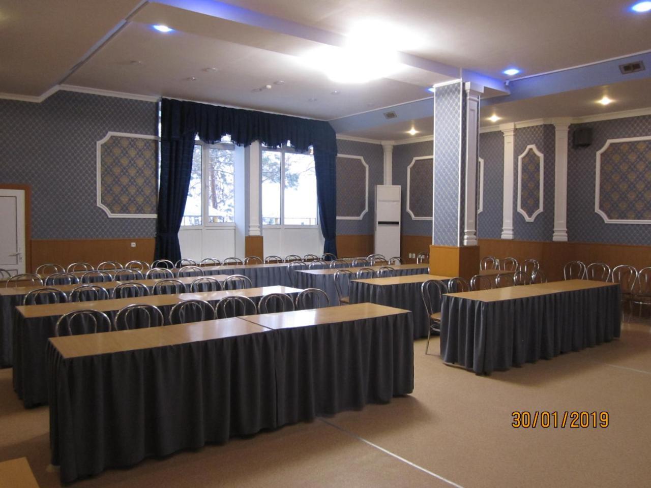 Aktobe Hotel Exteriér fotografie
